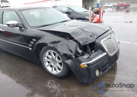 2006 Chrysler 300C из США, поврежденный, VIN 2C3KA63H66H371487